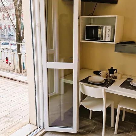La Corte Del Maggiore 아파트호텔 3*