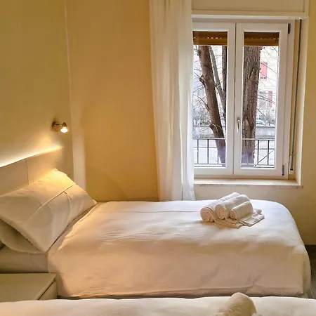 La Corte Del Maggiore Aparthotel Parma