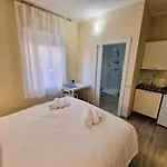 Apartmanhotel La Corte Del Maggiore