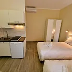 La Corte Del Maggiore Aparthotel 3*
