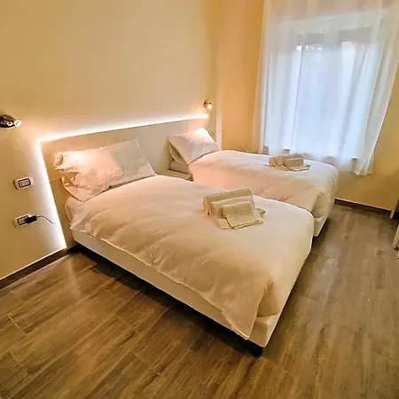 La Corte Del Maggiore Апарт-отель 3*