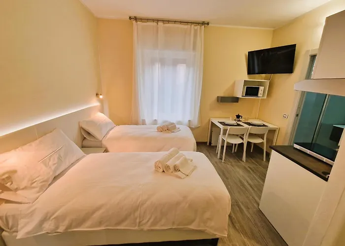 Apartmanhotel La Corte Del Maggiore 3*